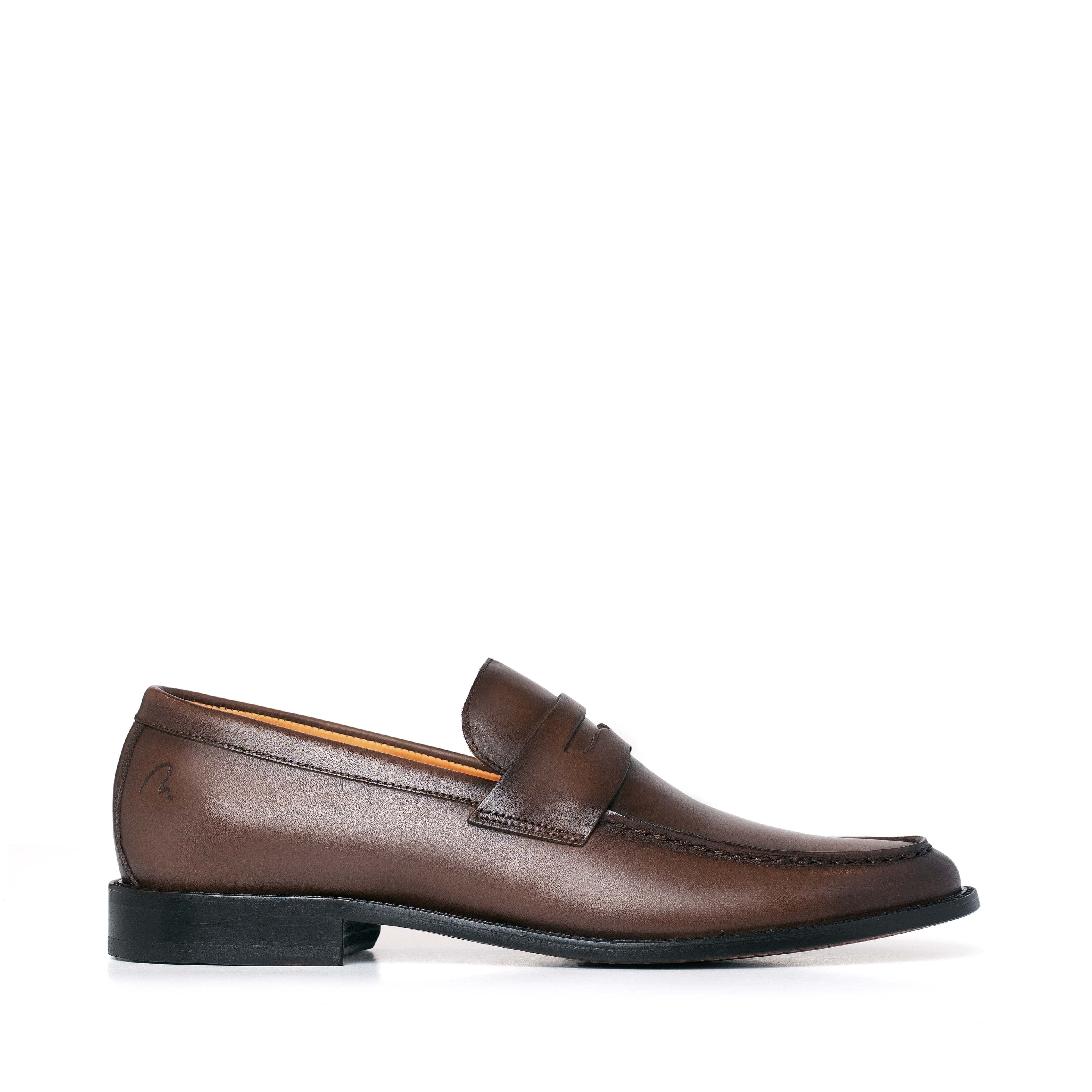 あ*の様 CASH CA X Tricker's TWO TONE LOAFER Mocassim Masculino Penny Loafer Derek Tabaco – loja Hackamore
